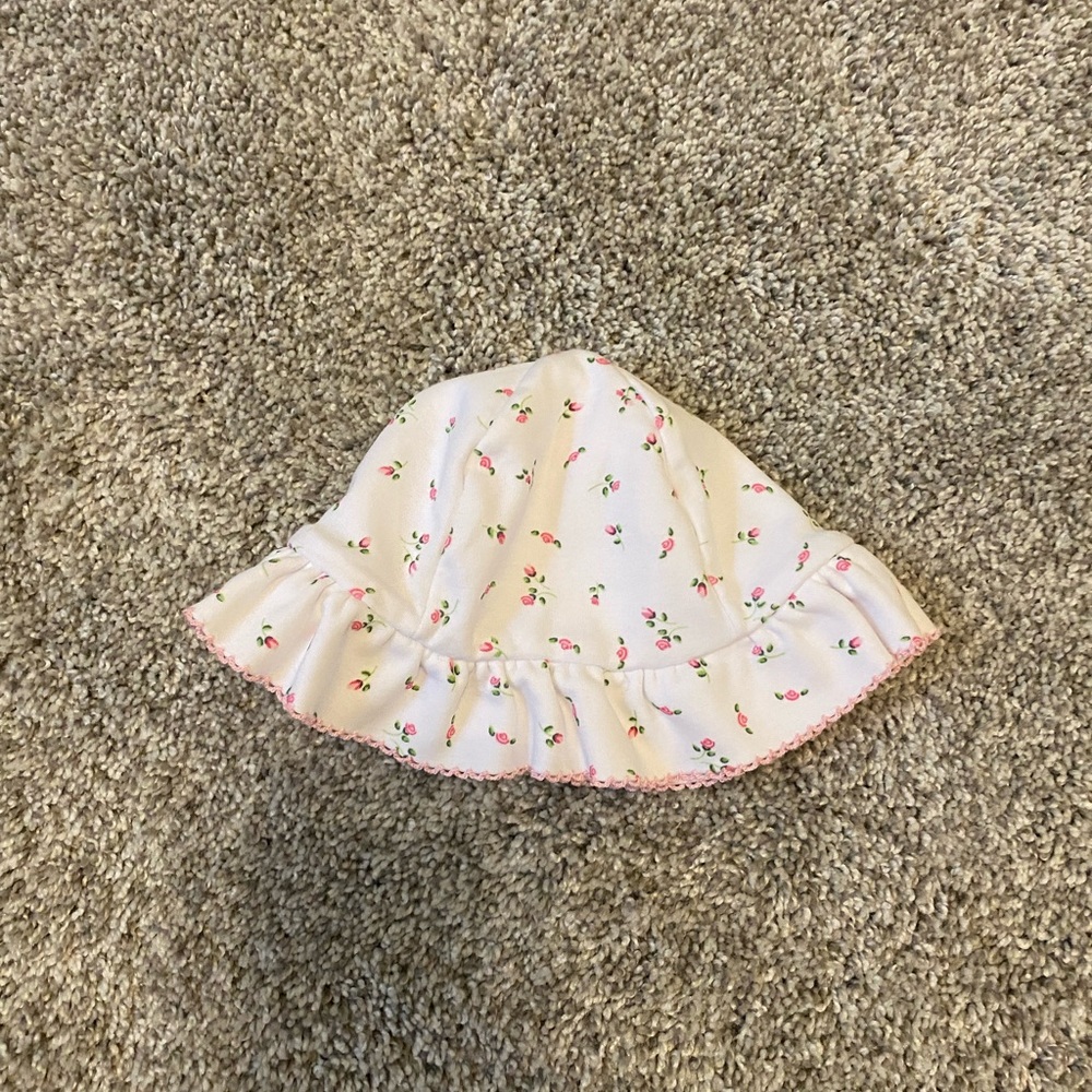 Kissy Kissy Pink and White Floral Bucket Hat